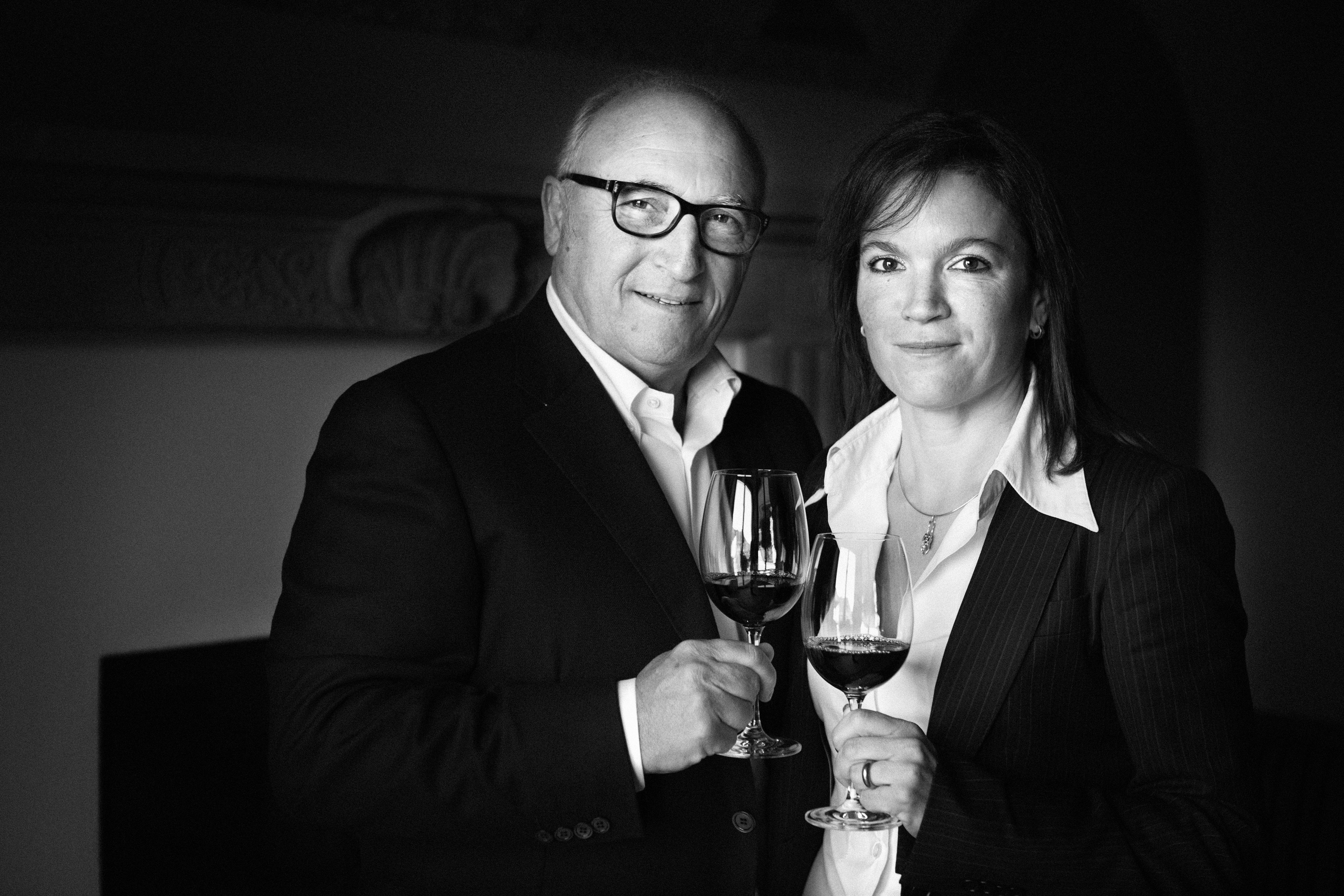 Giorgio Rivetti überprüft persönlich die Süße der Trauben